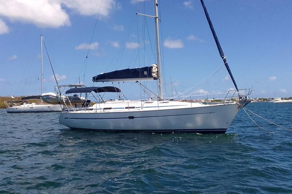 The BAVARIA 40 is an elegantly designed yacht, with clean lines.