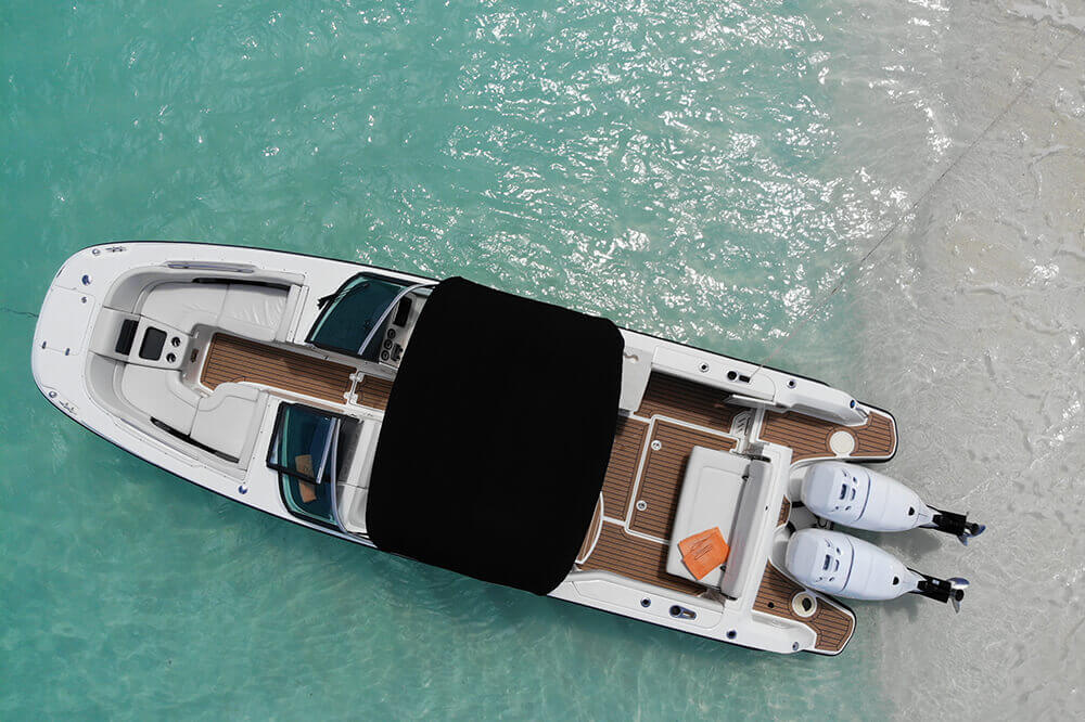 The Boston Whaler 27 is an elegantly designed yacht, with clean lines.