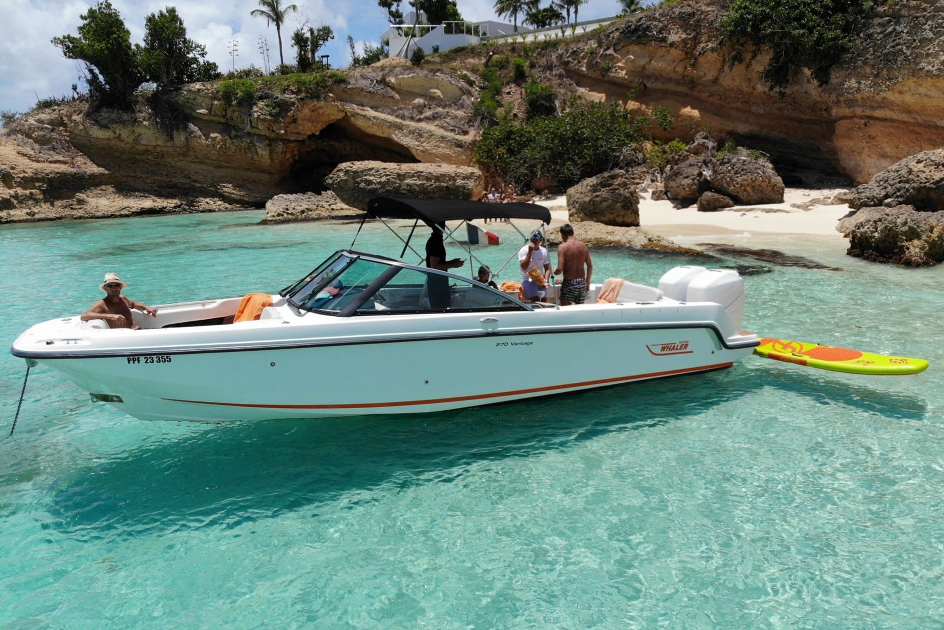The Boston Whaler 27 is an elegantly designed yacht, with clean lines.