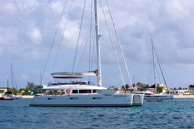 The Blu Bi U is an elegantly designed yacht, with clean lines.